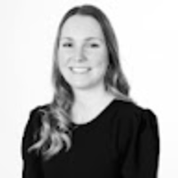 Meet your Posher, Sylvie - Picture 1 of 1